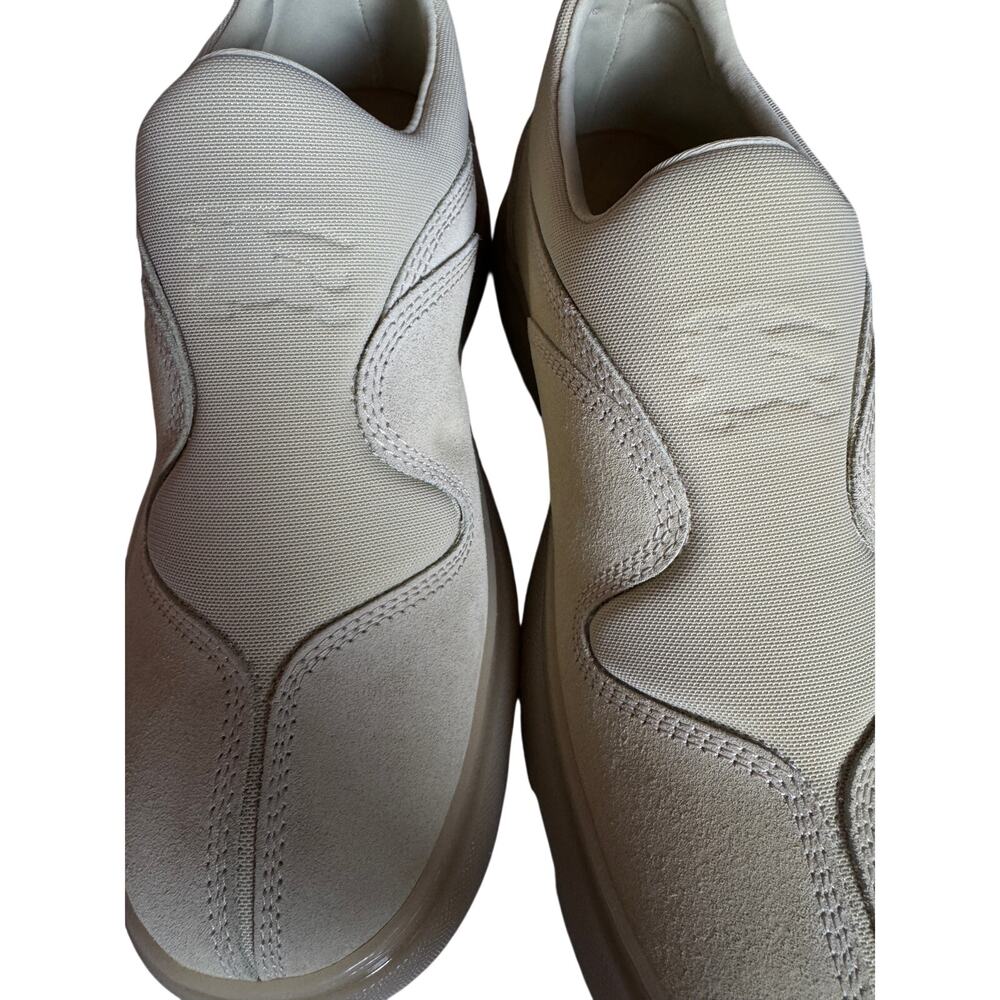 Burberry NWB Suede Sneakers - Picture 3 of 7